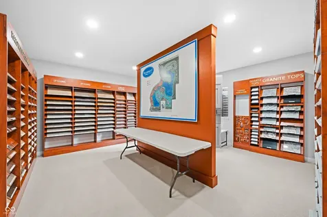 4301 Stone Lake Drive Zionsville IN 46077
