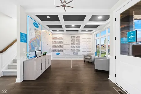 4301 Stone Lake Drive Zionsville IN 46077
