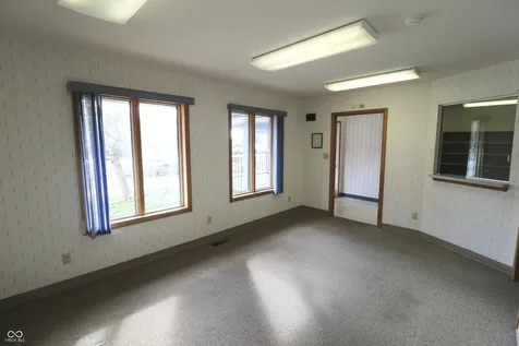 1720 Lafayette Road Crawfordsville IN 47933