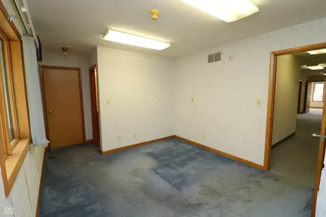 1720 Lafayette Road Crawfordsville IN 47933