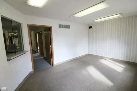 1720 Lafayette Road Crawfordsville IN 47933