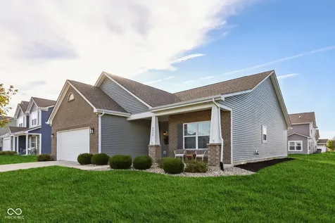 6819 W Wintergreen Court Mccordsville IN 46055