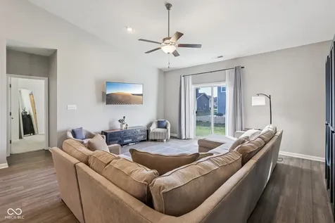 6819 W Wintergreen Court Mccordsville IN 46055