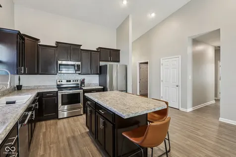 6819 W Wintergreen Court Mccordsville IN 46055