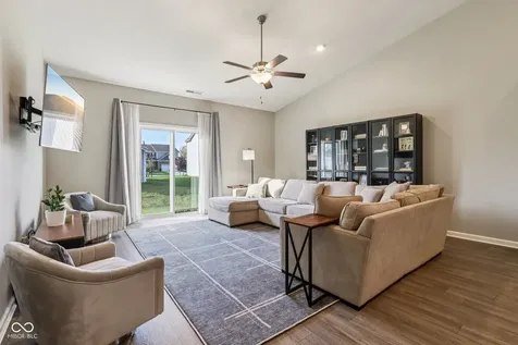 6819 W Wintergreen Court Mccordsville IN 46055