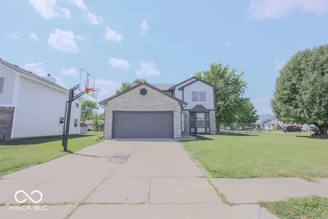 8132 Lynn Drive Indianapolis IN 46237
