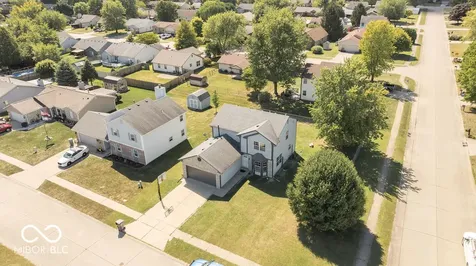 8132 Lynn Drive Indianapolis IN 46237