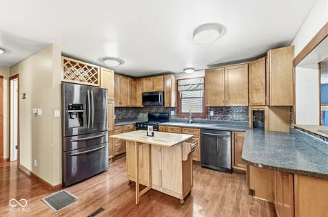 3830 S Olney Street Indianapolis IN 46237