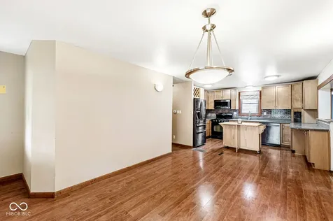 3830 S Olney Street Indianapolis IN 46237