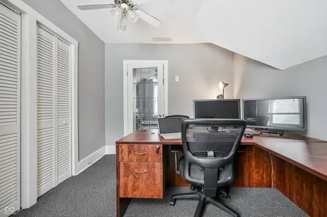 610 N Rangeline Road Carmel IN 46032