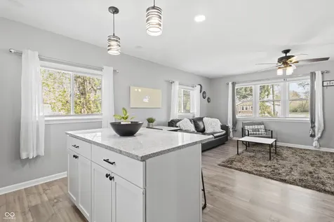 9121 Key Lane Indianapolis IN 46234