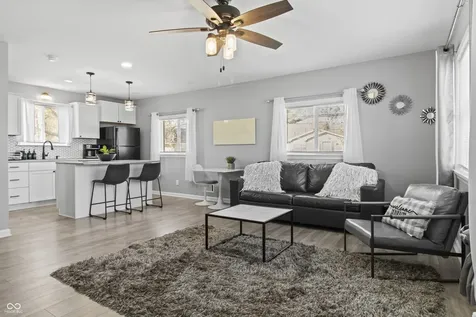 9121 Key Lane Indianapolis IN 46234