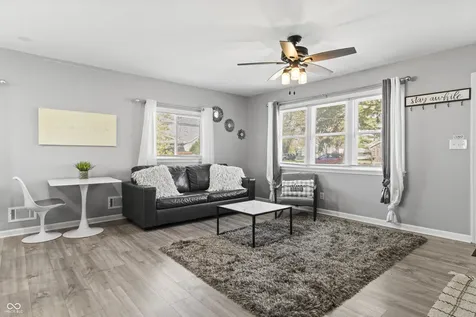 9121 Key Lane Indianapolis IN 46234