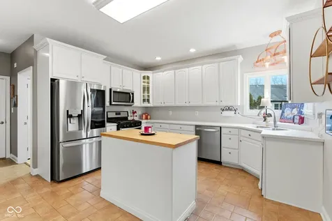 5773 Station Hill Drive Avon IN 46123
