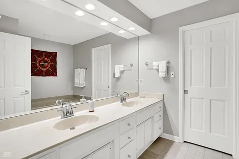 9308 Spring Forest Drive Indianapolis IN 46260