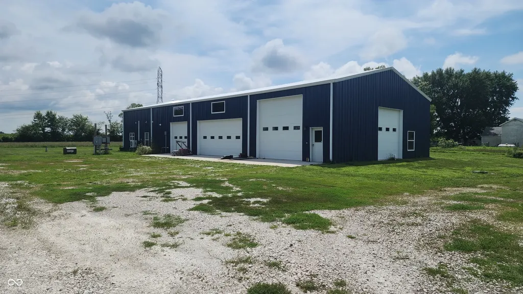 7796 N Meridian Road Perrysville IN 47974
