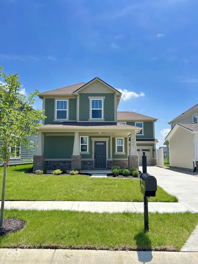 5661 Arcade Boulevard Mccordsville IN 46055