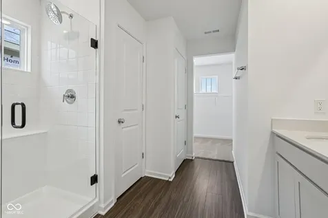 5661 Arcade Boulevard Mccordsville IN 46055