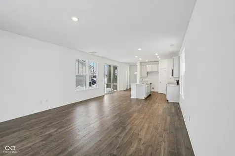 5661 Arcade Boulevard Mccordsville IN 46055