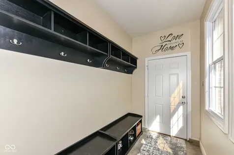 7620 Dean Road Indianapolis IN 46240