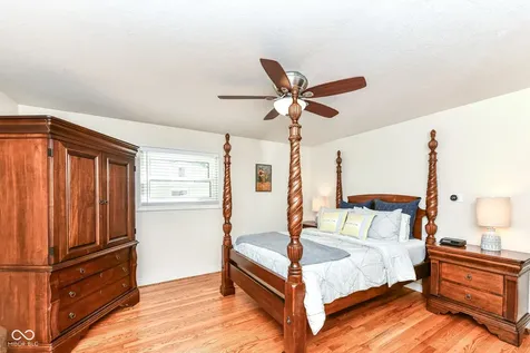 7620 Dean Road Indianapolis IN 46240