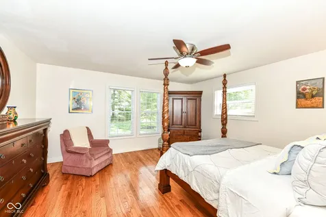7620 Dean Road Indianapolis IN 46240