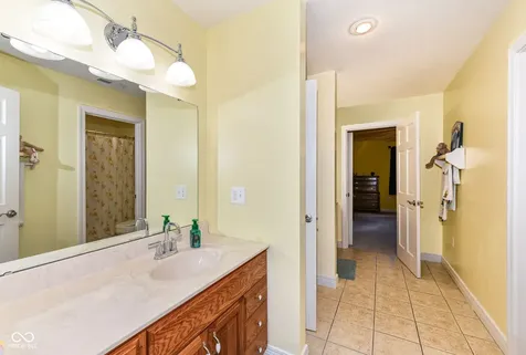 7620 Dean Road Indianapolis IN 46240