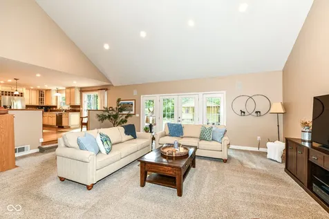 7620 Dean Road Indianapolis IN 46240