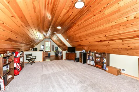 7620 Dean Road Indianapolis IN 46240