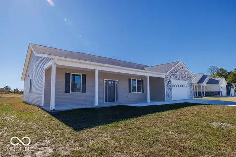 106 Pin Oak Road Spencer IN 47460