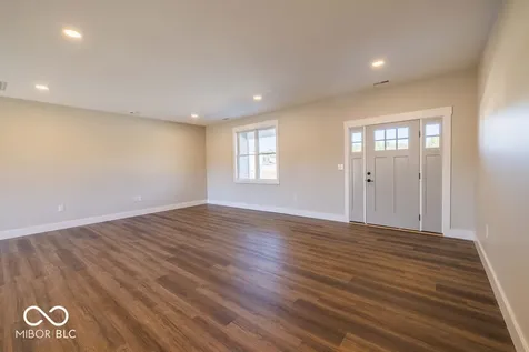 106 Pin Oak Road Spencer IN 47460