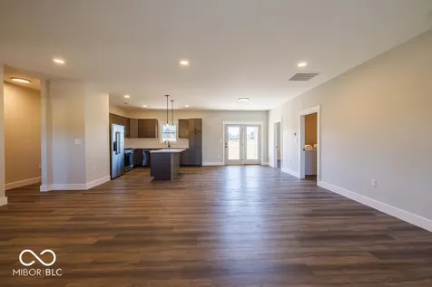 106 Pin Oak Road Spencer IN 47460