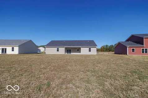 106 Pin Oak Road Spencer IN 47460