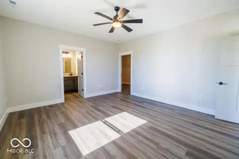 106 Pin Oak Road Spencer IN 47460
