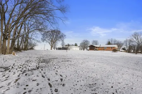 11775 E State Road 7 Elizabethtown IN 47232