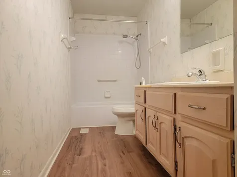 6068 Wingedfoot Court Indianapolis IN 46254