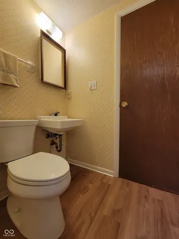 6068 Wingedfoot Court Indianapolis IN 46254