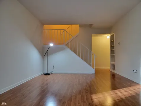 6068 Wingedfoot Court Indianapolis IN 46254