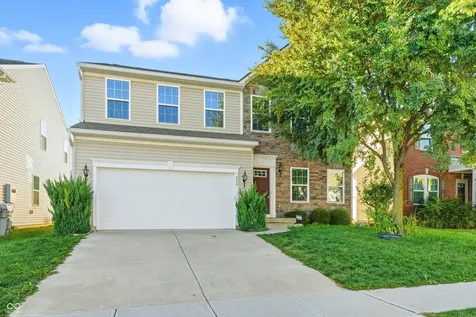 628 Reunion Lane Greenwood IN 46143