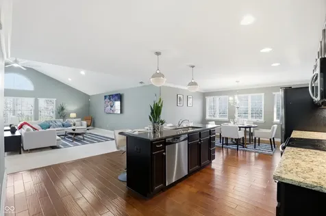 11710 Cold Creek Court Zionsville IN 46077