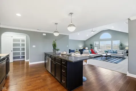 11710 Cold Creek Court Zionsville IN 46077