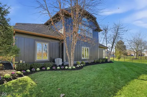 11710 Cold Creek Court Zionsville IN 46077
