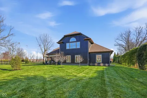 11710 Cold Creek Court Zionsville IN 46077