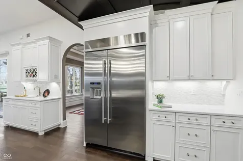 11710 Cold Creek Court Zionsville IN 46077