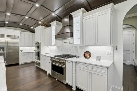 11710 Cold Creek Court Zionsville IN 46077