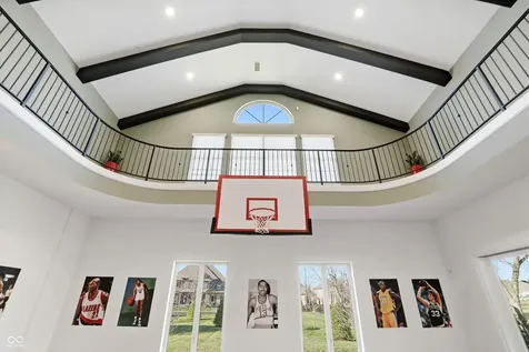11710 Cold Creek Court Zionsville IN 46077