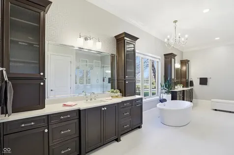 11710 Cold Creek Court Zionsville IN 46077