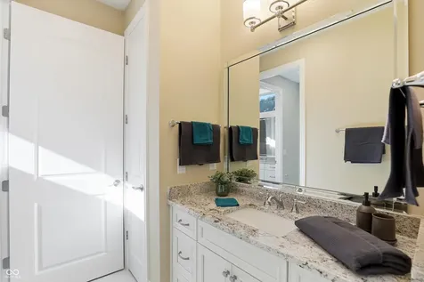 11710 Cold Creek Court Zionsville IN 46077