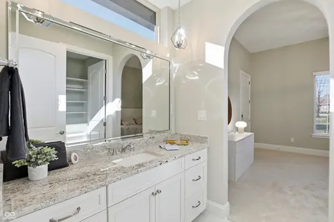 11710 Cold Creek Court Zionsville IN 46077