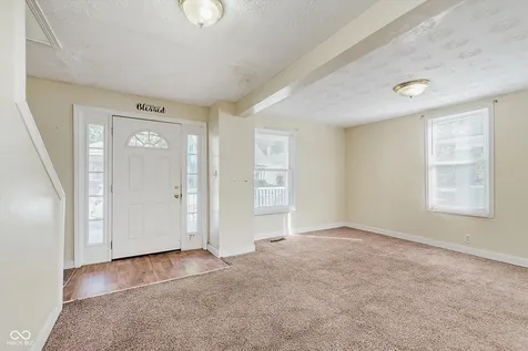 415 W 39th Street Indianapolis IN 46208